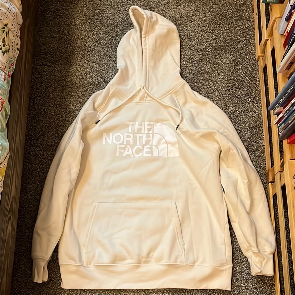 The North Face Women’s Off-White Hoodie BRAND NEW, NEVER WORN